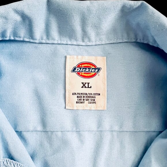 Dickies Work Shirt Original Fit Mens XL SS Button Up Blue Pockets Utility Rugged - Picture 3 of 9